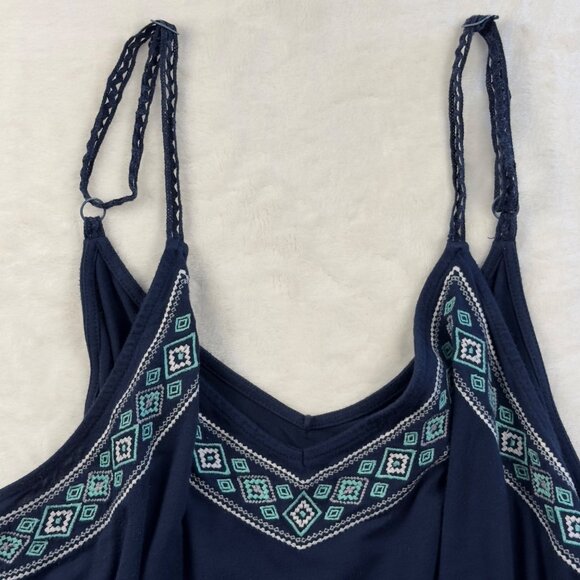 Torrid Women’s Plus 0 Navy Blue Embroidered Flowy Cami Tank Top Boho 1X Western - Picture 5 of 10
